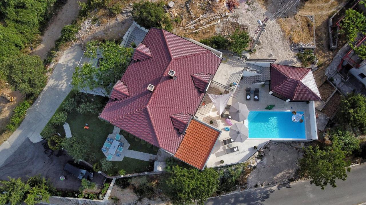 Studio Apartmani Milovic Trebinje Exteriör bild