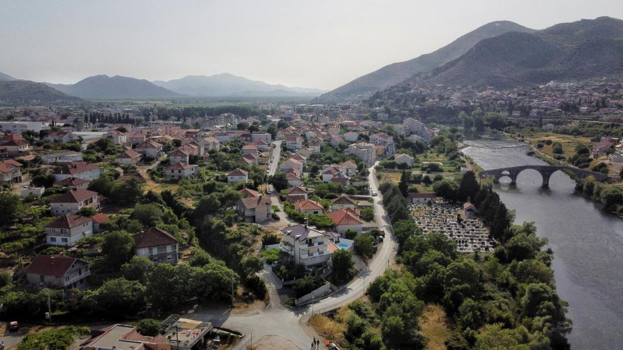 Studio Apartmani Milovic Trebinje Exteriör bild