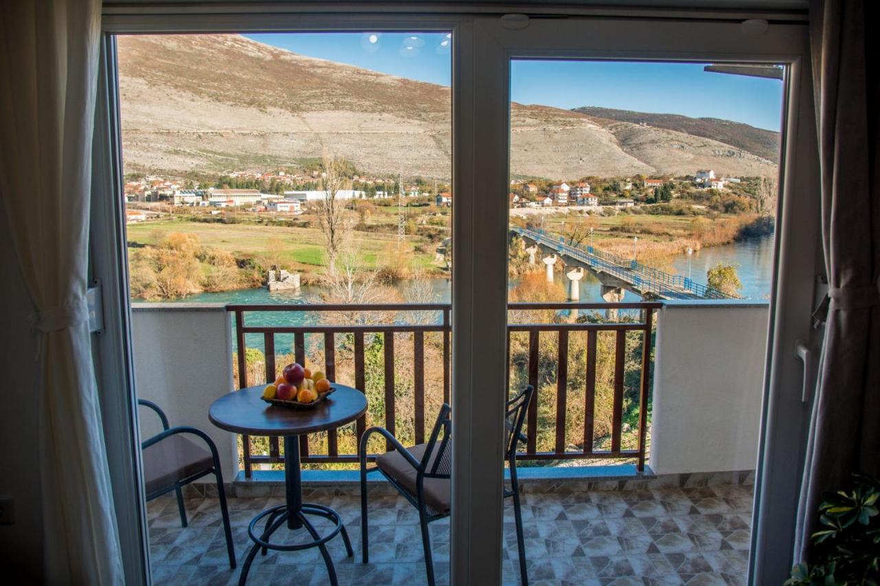 Studio Apartmani Milovic Trebinje Exteriör bild
