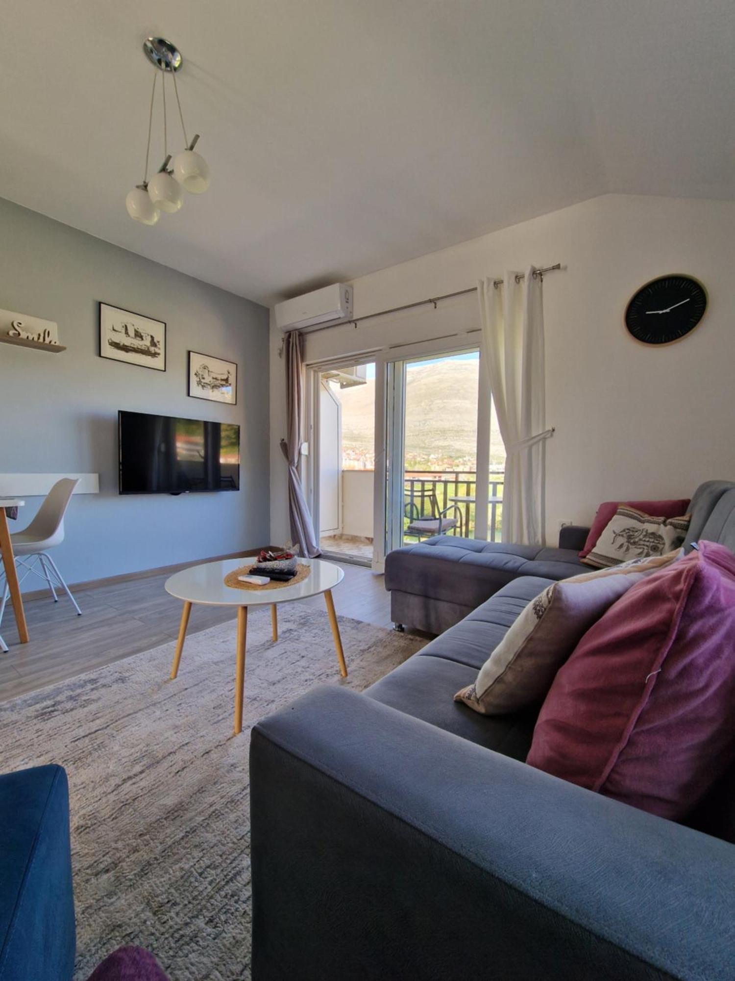 Studio Apartmani Milovic Trebinje Exteriör bild