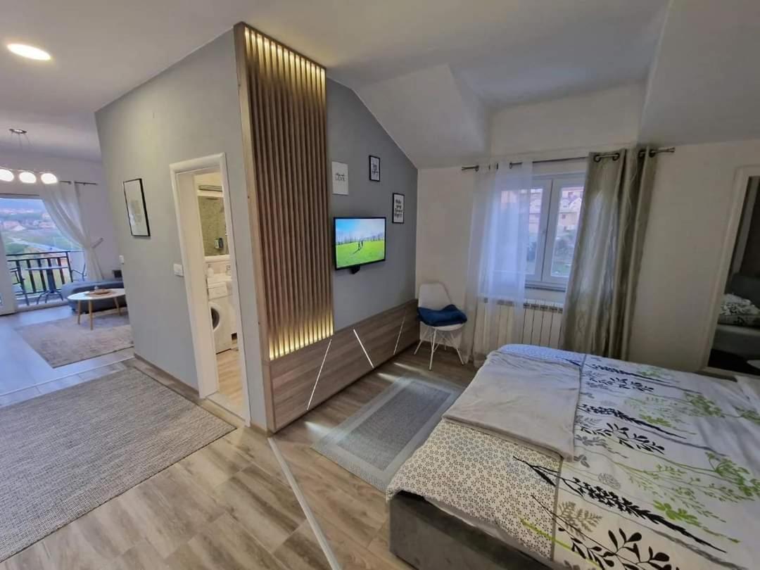 Studio Apartmani Milovic Trebinje Exteriör bild