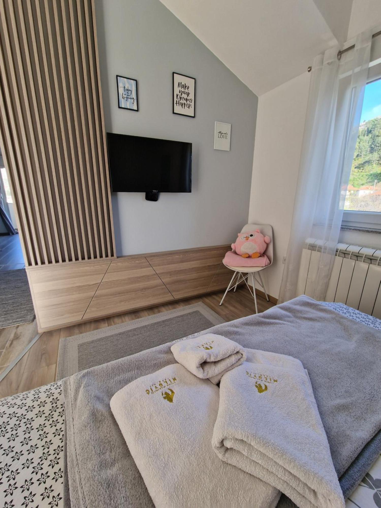 Studio Apartmani Milovic Trebinje Exteriör bild