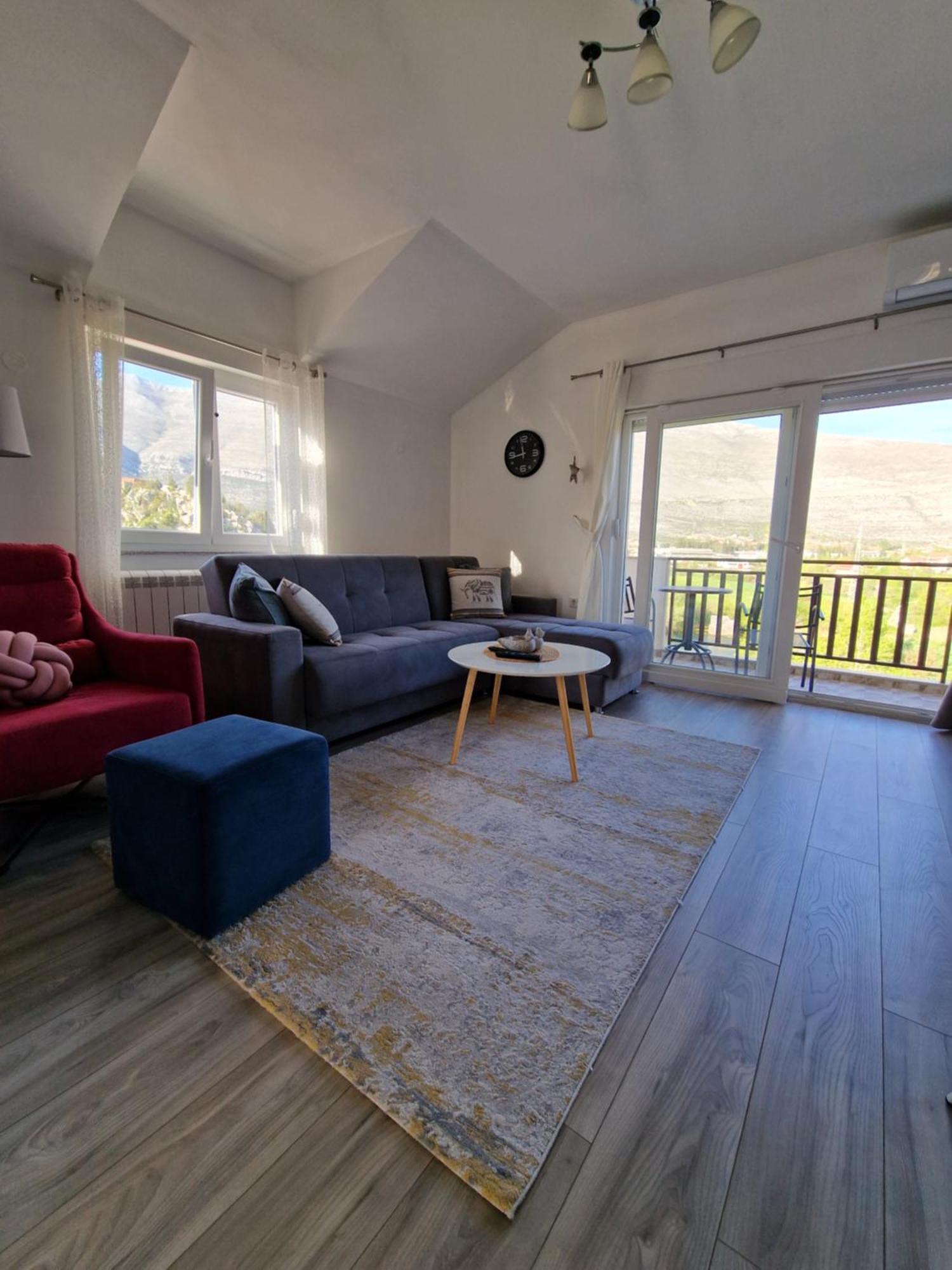 Studio Apartmani Milovic Trebinje Exteriör bild