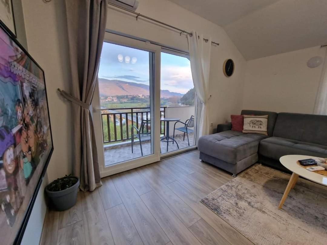 Studio Apartmani Milovic Trebinje Exteriör bild