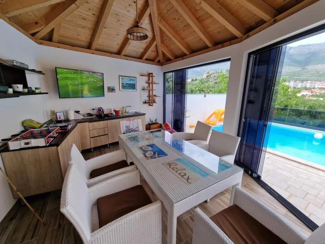 Studio Apartmani Milovic Trebinje Exteriör bild