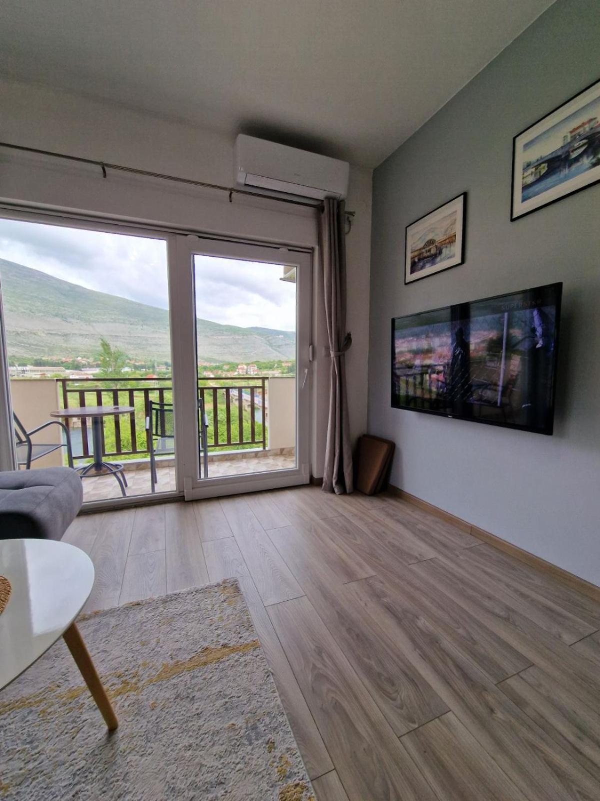 Studio Apartmani Milovic Trebinje Exteriör bild